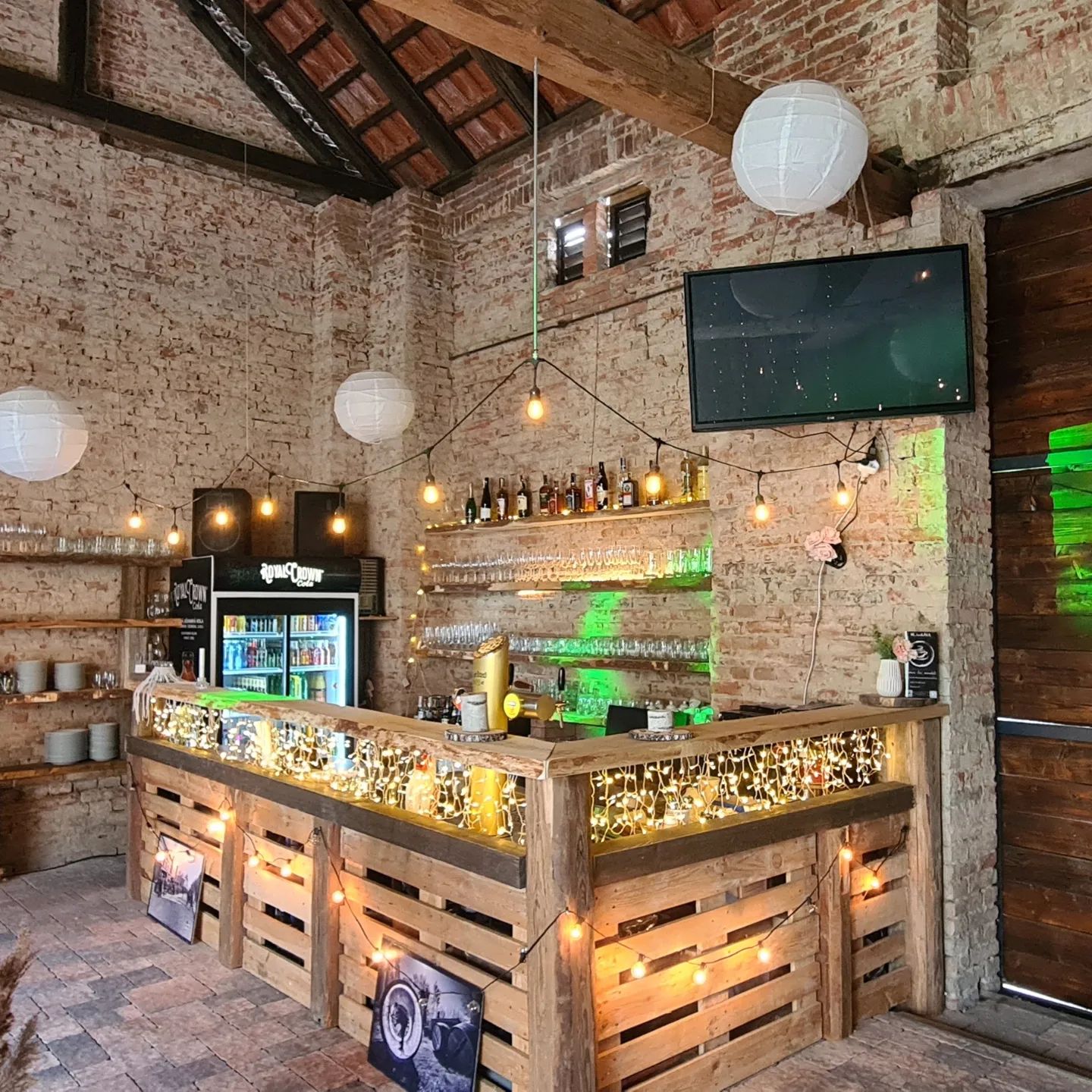 bar.jpg